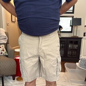 Men's Tan Cargo Shorts